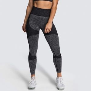 NWT DoYouEven Black Seamless Leggings Size S